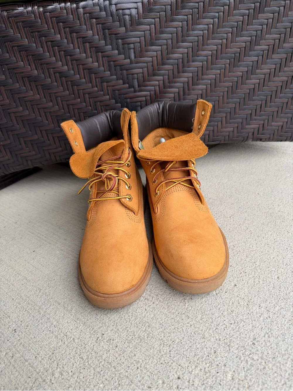 Timberland 6 Inch Premium Waterproof Boots Mens Size 7 Wheat Nubuck 18094 EUC